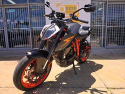 2017 Ktm 1290 SUPER DUKE R White