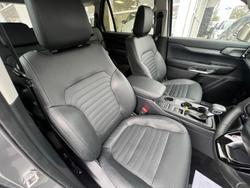 2024 Ford
                Everest Sport