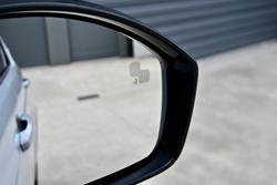 2016 Land Rover Discovery Sport SD4 HSE Luxury L550 MY16.5 4X4 Constant Yulong White