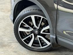 2016 Nissan QASHQAI Ti