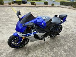 2015 Yamaha YZF-R1 Blue