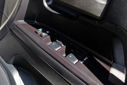 2017 Toyota Landcruiser GXL VDJ200R 4X4 Dual Range Glacier White