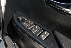 2020 Toyota Hilux SR5 GUN126R 4X4 Dual Range Crystal Pearl