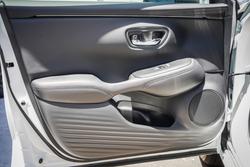 2025 Honda ZR-V e:HEV LX