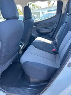 2022 Mitsubishi Triton GLX+