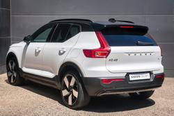 2022 Volvo XC40 Recharge Twin Pure Electric