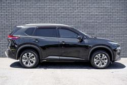 2022 Nissan X-TRAIL ST-L