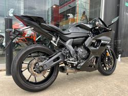 2023 Yamaha YZF-R7LA BLACK