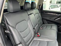 2020 LDV D90 Executive