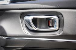 2025 Honda HR-V e:HEV X