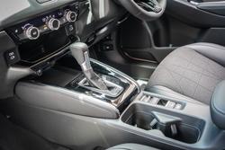 2025 Honda HR-V e:HEV X