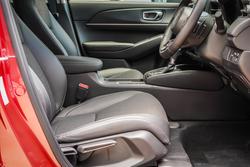 2025 Honda HR-V e:HEV L