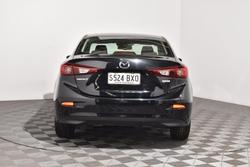 2018 Mazda 3 Maxx Sport