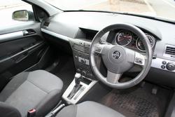 2006 Holden Astra CDX AH MY07 Silver Lightening