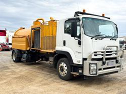 2018 Isuzu Ftr 150-260 4X2 Vac Truck