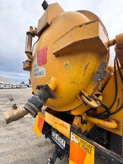 2018 Isuzu Ftr 150-260 4X2 Vac Truck