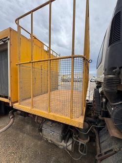 2018 Isuzu Ftr 150-260 4X2 Vac Truck