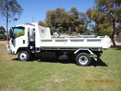 2015 Isuzu Frr 500 WHITE