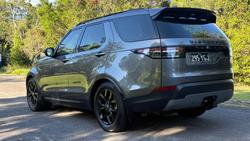 2018 Land Rover Discovery SD4 SE