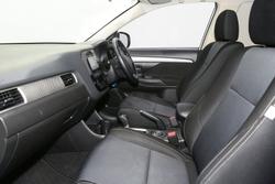 2016 Mitsubishi Outlander LS