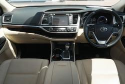 2014 Toyota Kluger Grande