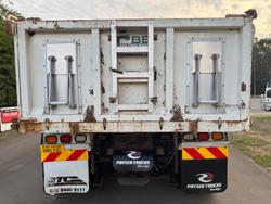 2011 Isuzu Cxy Giga WHITE