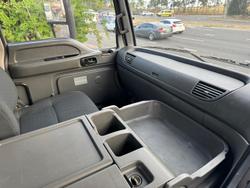 2011 Isuzu Cxy Giga WHITE