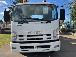 2013 Isuzu Frr 600 WHITE