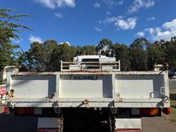 2013 Isuzu Frr 600 WHITE