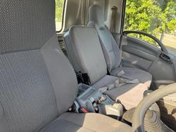 2013 Isuzu Frr 600 WHITE
