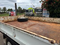 2013 Isuzu Frr 600 WHITE