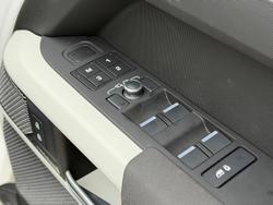 2021 Land Rover Defender 110 D300 SE L663 MY22 AWD Fuji White