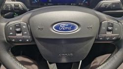 2022 Ford Escape Vignale