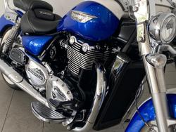 2015 Triumph Thunderbird LT Thunderbird Blue