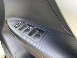 2024 Mitsubishi Eclipse Cross PHEV ES