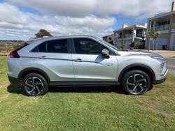 2024 Mitsubishi Eclipse Cross PHEV ES