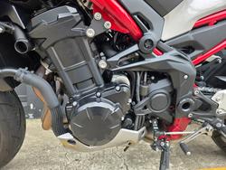 2023 Kawasaki Z900 SUPERNAKED (ZR900) RED