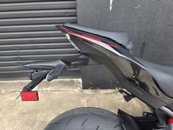 2023 Kawasaki Z900 SUPERNAKED (ZR900) RED