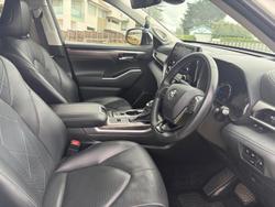 2021 Toyota Kluger Grande