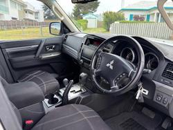 2016 Mitsubishi Pajero GLX