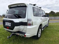 2016 Mitsubishi Pajero GLX