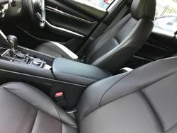 2022 Mazda 3 G20 Touring