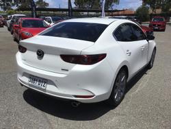 2022 Mazda 3 G20 Touring