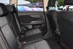 2020 Mitsubishi Outlander ES