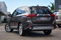 2020 Mitsubishi Outlander ES
