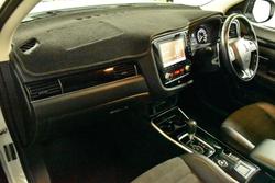 2019 Mitsubishi Outlander LS