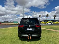 2024 Toyota Landcruiser Sahara