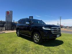 2024 Toyota Landcruiser Sahara