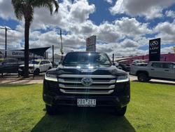 2024 Toyota Landcruiser Sahara