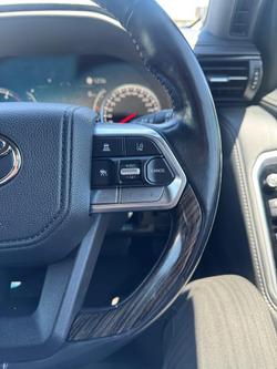 2024 Toyota Landcruiser Sahara